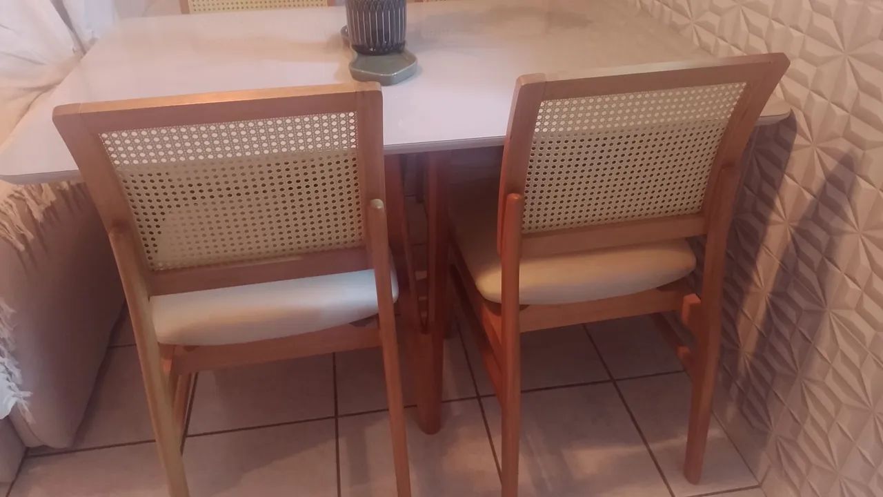 Mesa com cadeira de palha indiana - Foto 2