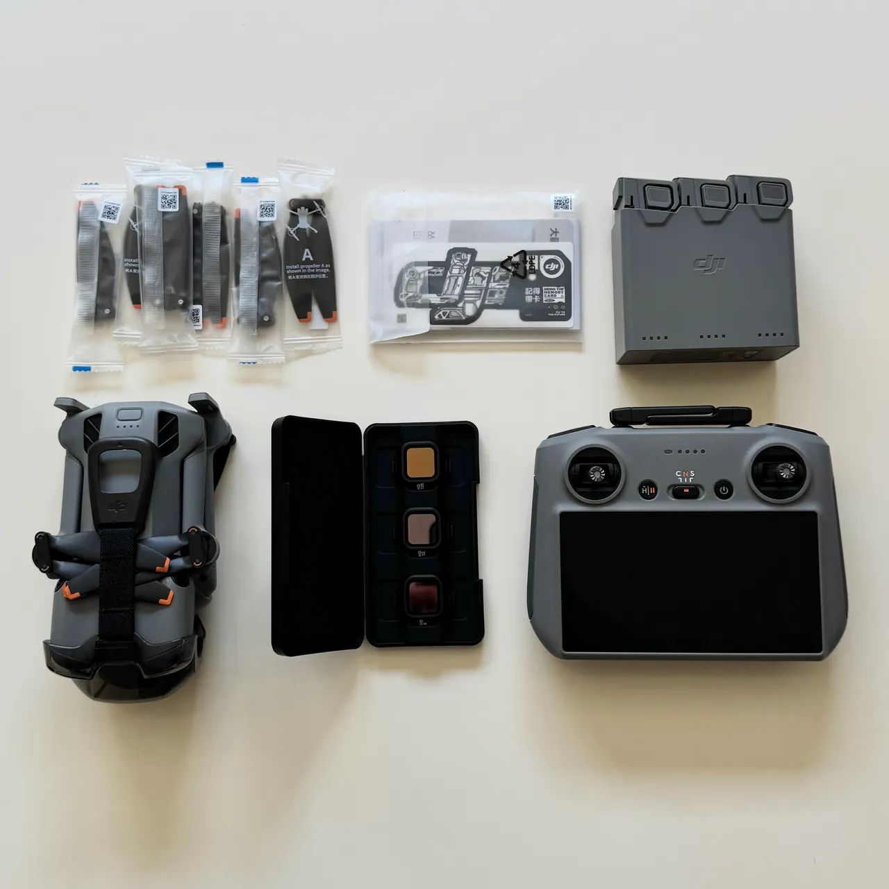 Drone DJI Mini 5 Pro | Combo Fly More Plus 
