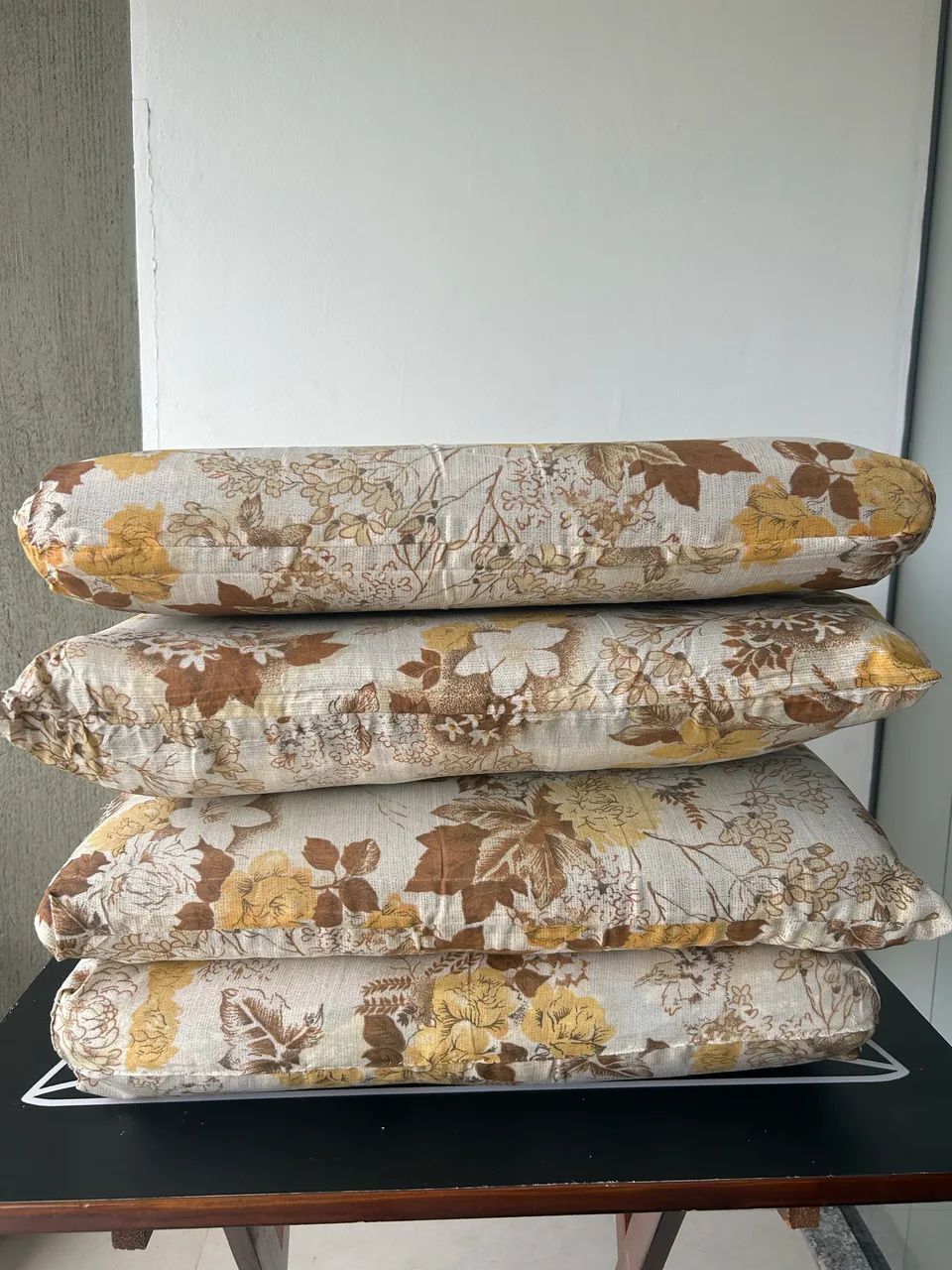 4 ALMOFADAS SOLTAS P/ SOFÁ - Foto 2