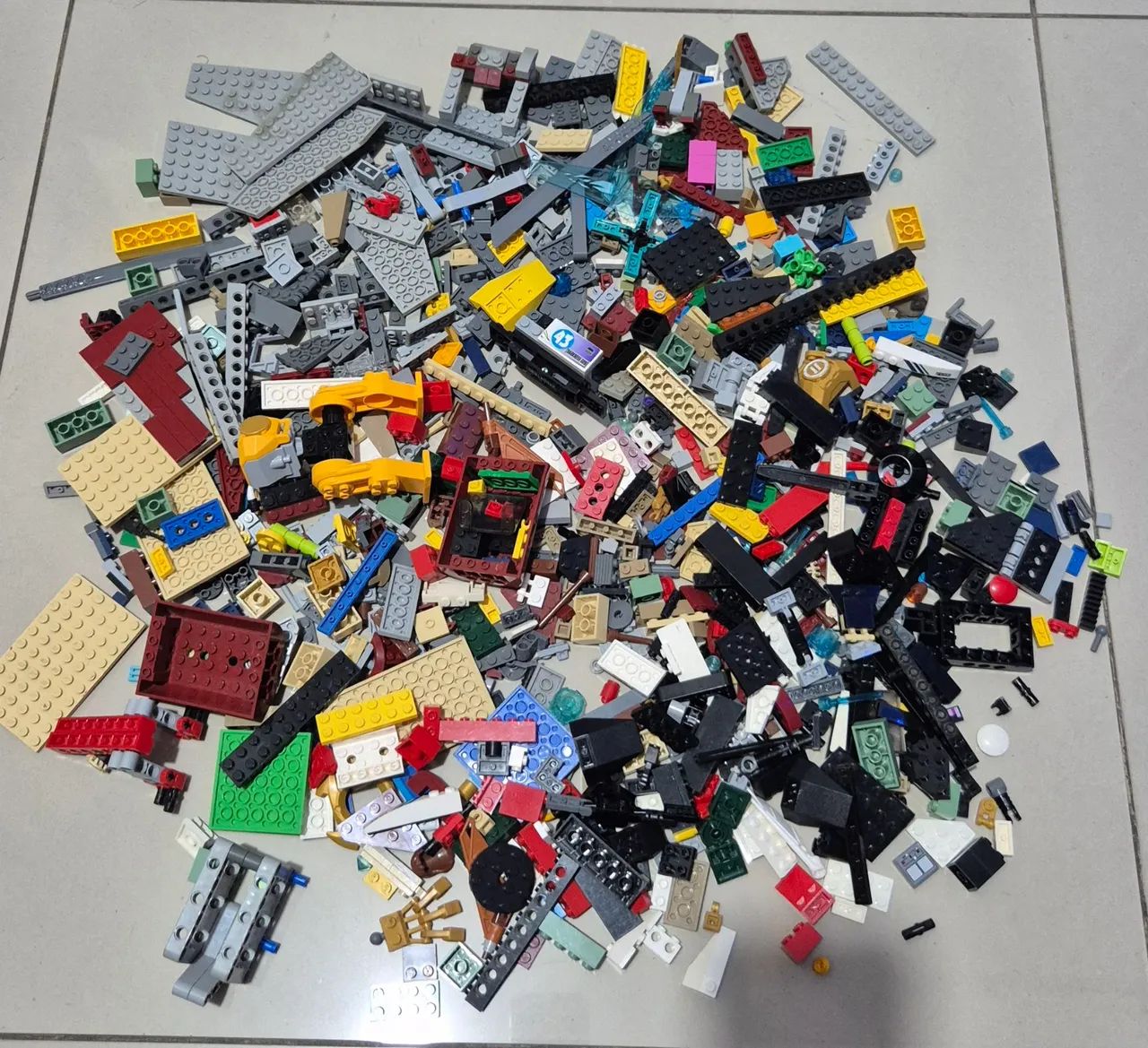 Lote grande de pecas lego