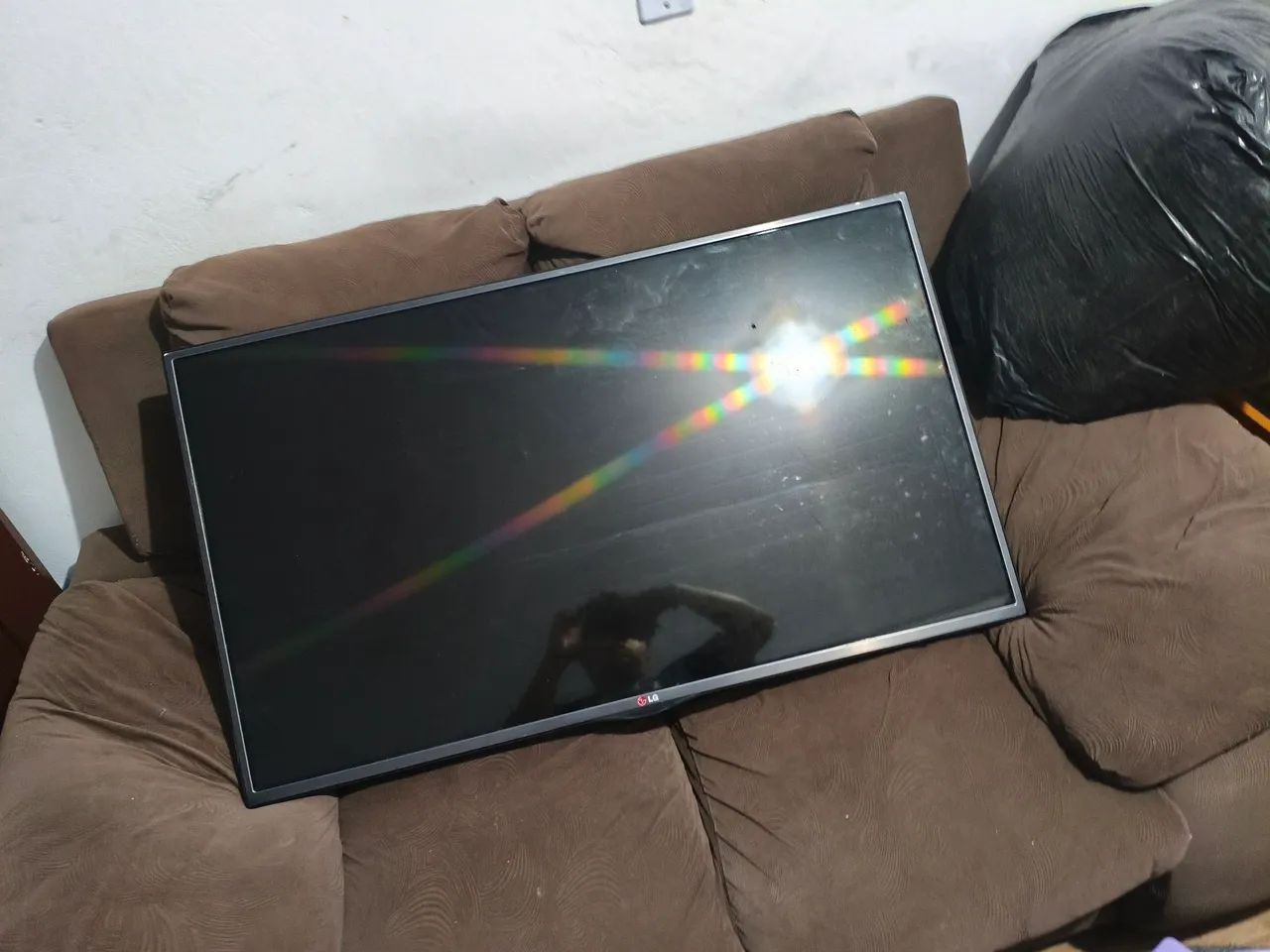 Vendo essa tv para tirar peças  - Foto 2