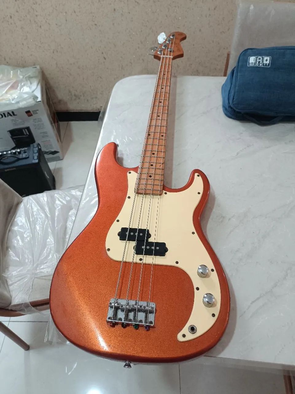 Contrabaixo precision 4 cordas - Foto 2