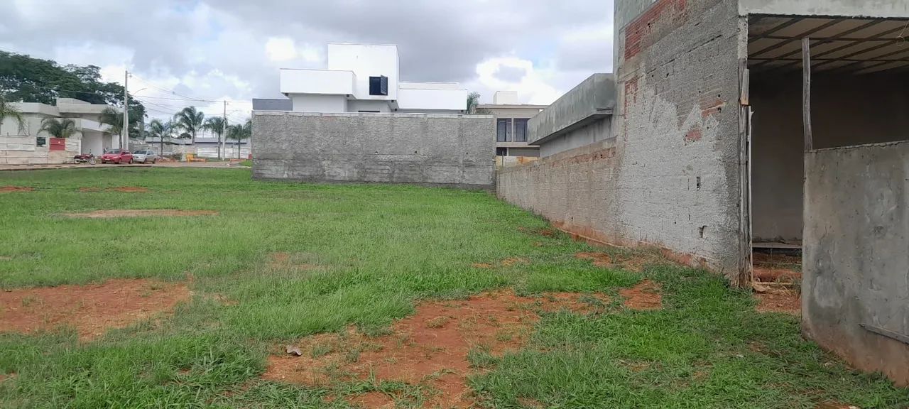 Lote plano no gaudi exlente local 