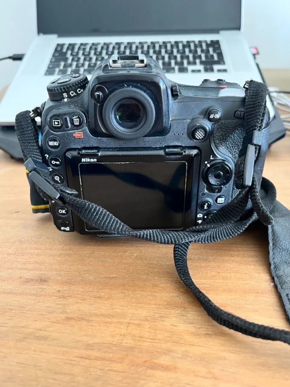 Nikon D500 - Foto 2