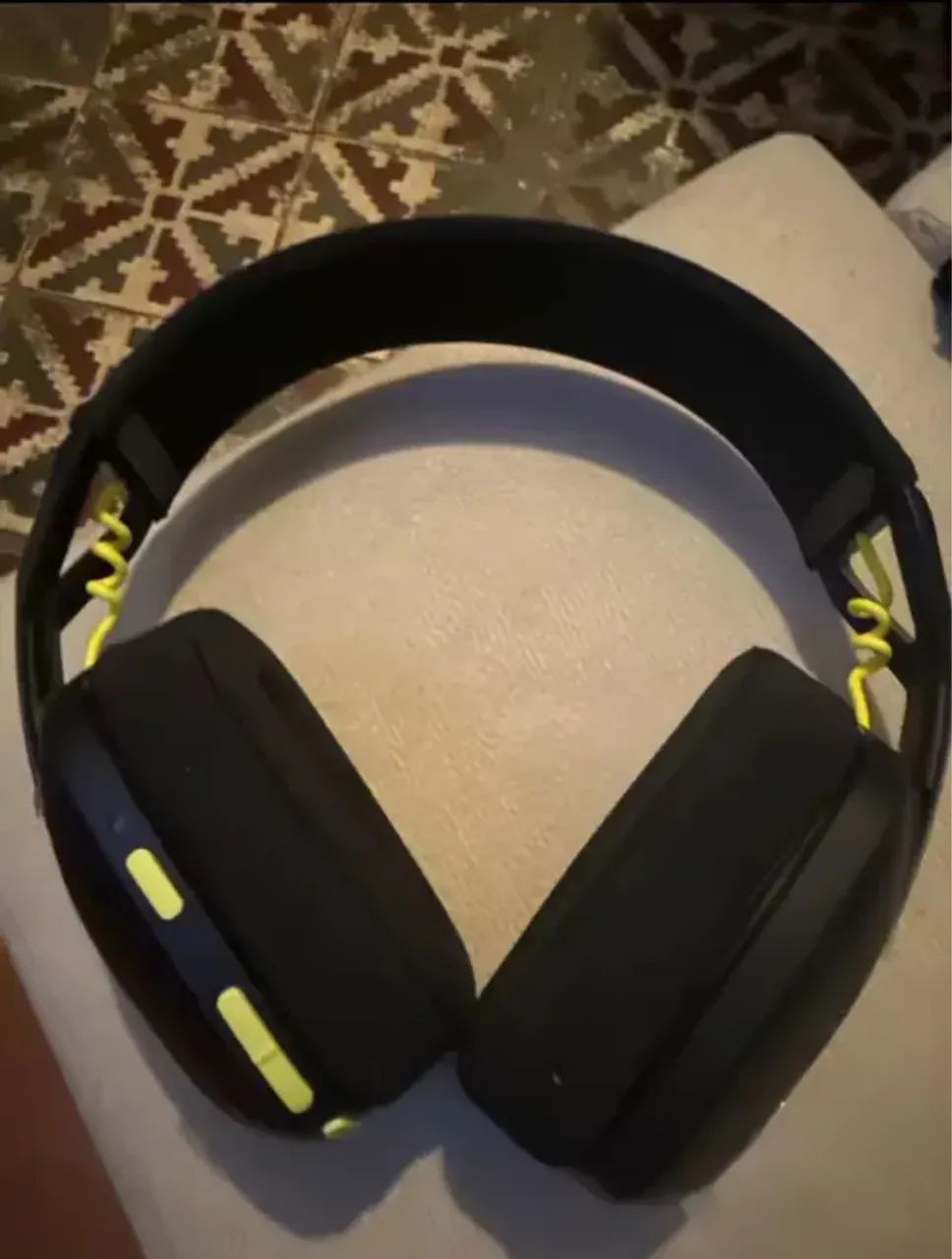 Logitech G435 