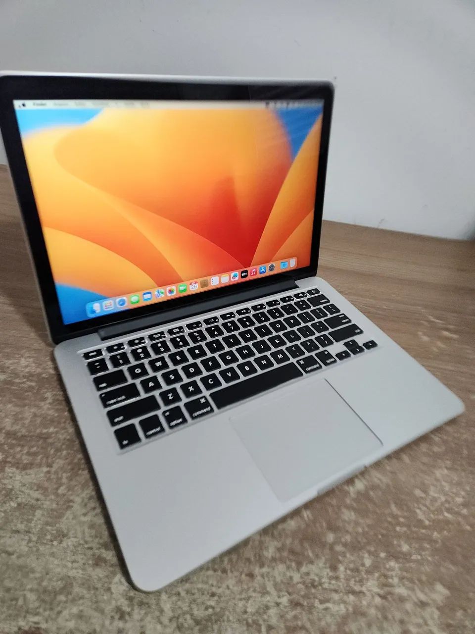 Macbook Pro 13 Retina A1502 2015 i5 8GB 256GB Flash Ventura