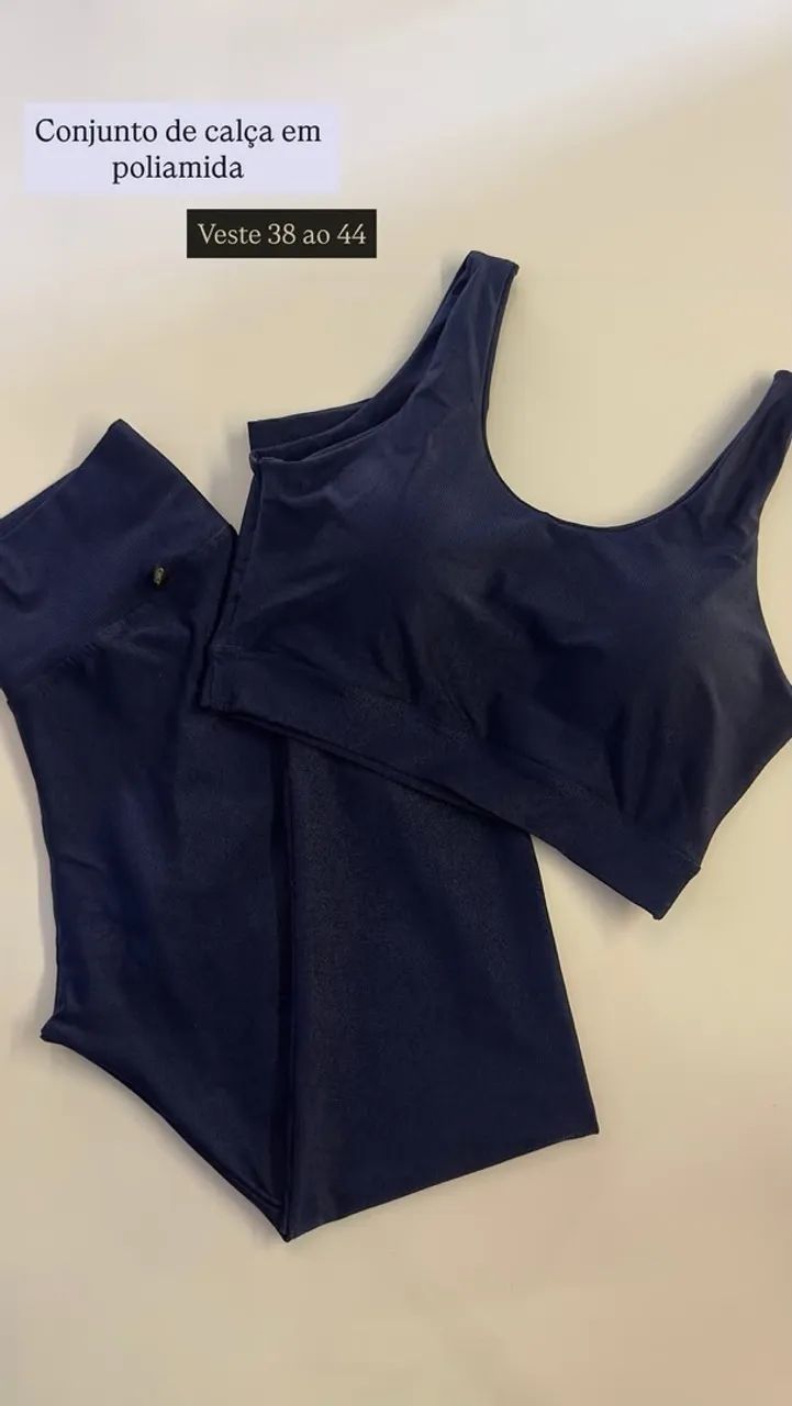 Roupa de academia 