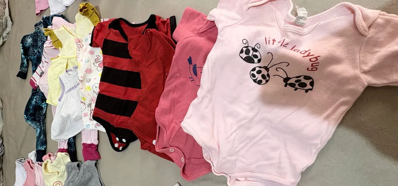 Lote de roupas bebê + de 40 itens  - Foto 4