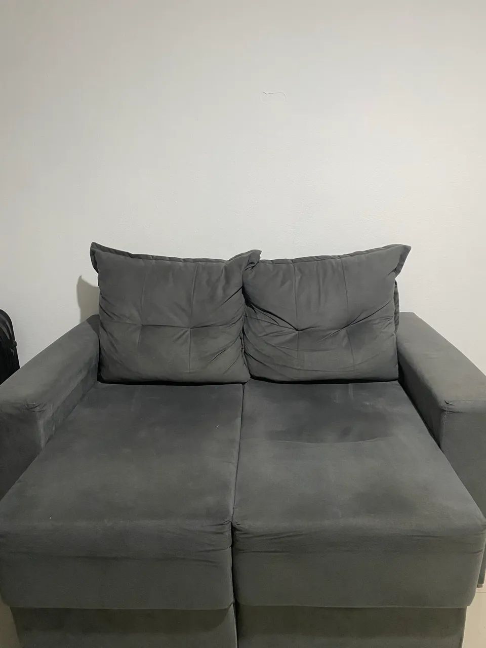 Sofá suede retrátil 