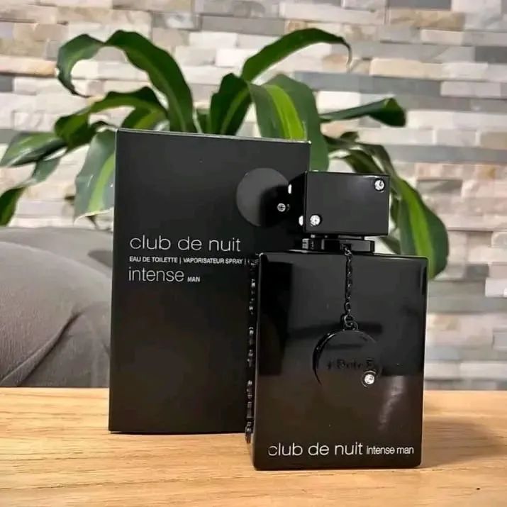 Perfume árabe Club de Nuit intense man 105ml - Foto 2