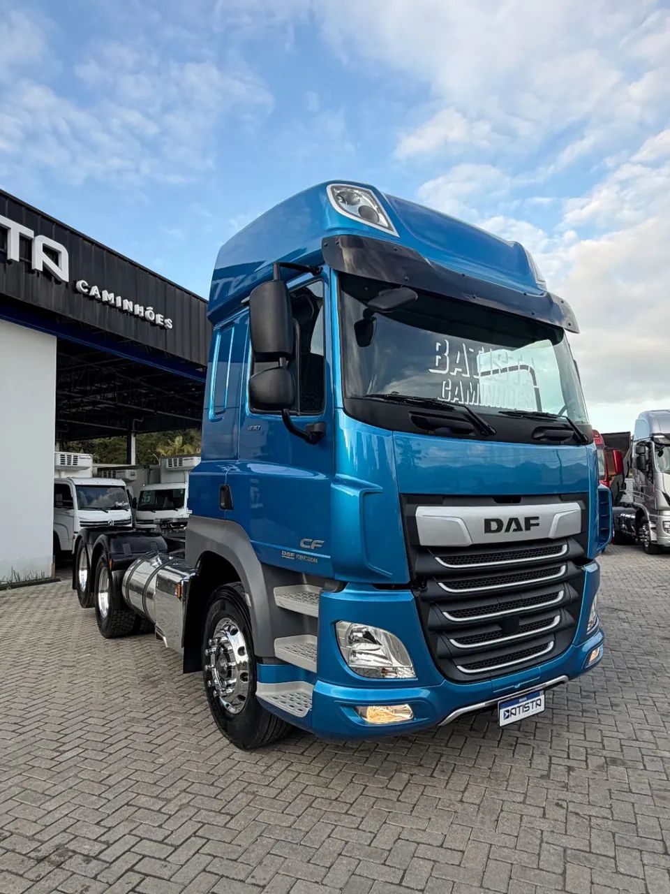 CF FTS 430 6x2 Space Cab (Diesel)(E6) - Foto 3
