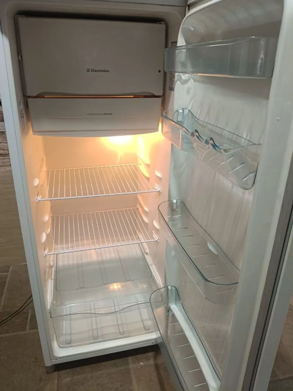 Geladeira Eletrolux - Foto 2