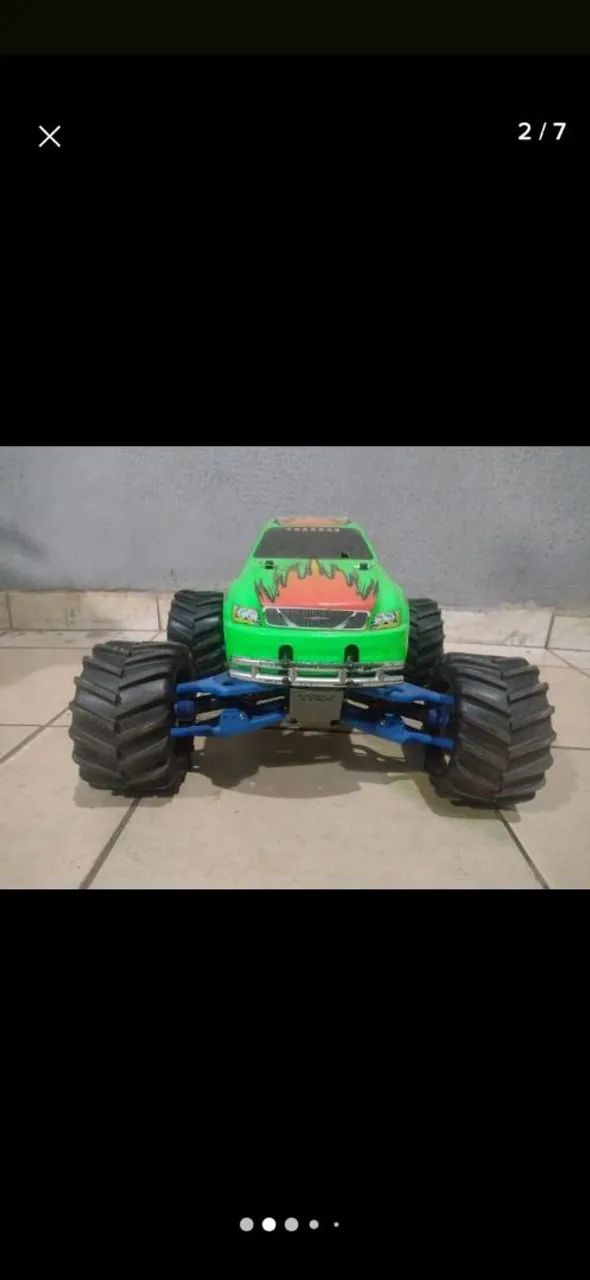 Automodelo traxxas Emaxx
