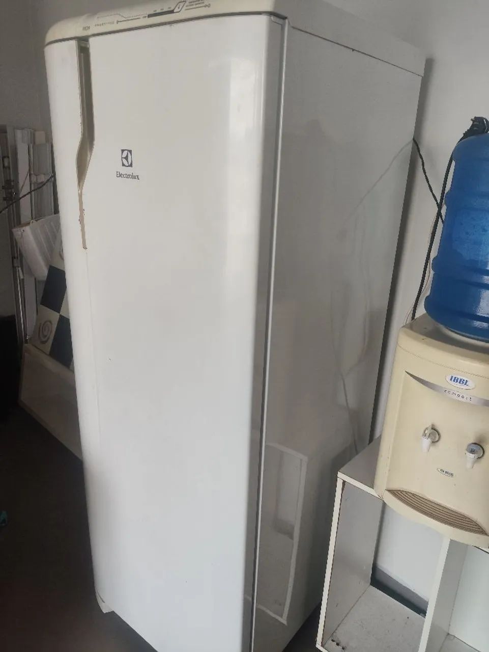 Geladeira Electrolux Frost Free 240L - Foto 3