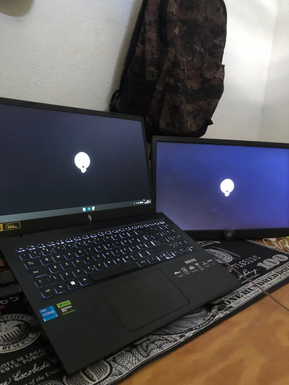 Acer Nitro V15 - Foto 2