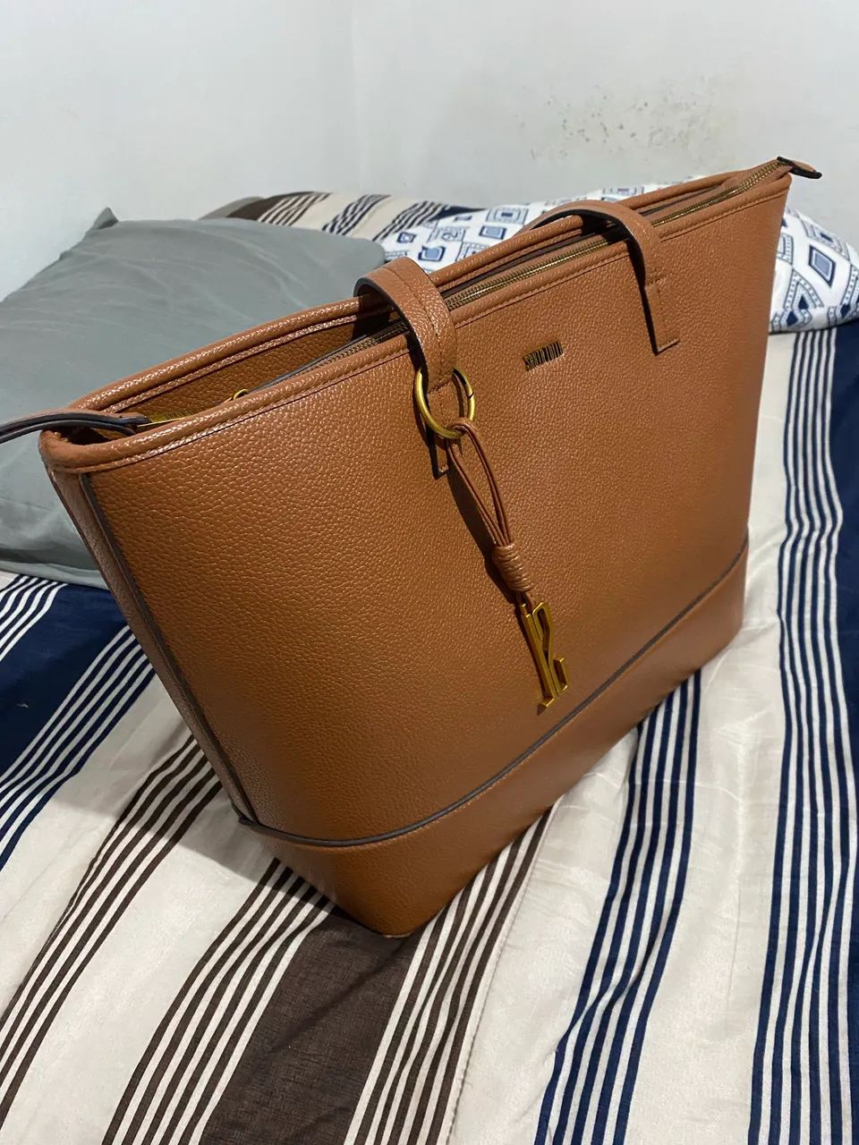 Bolsa Santa Lola 