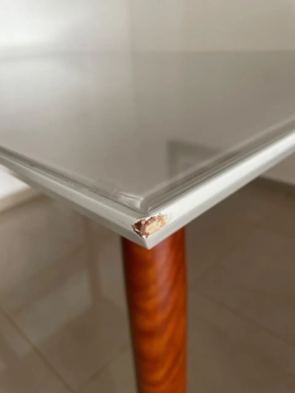 Mesa de jantar 4 lugares pés palito retrô  - Foto 5