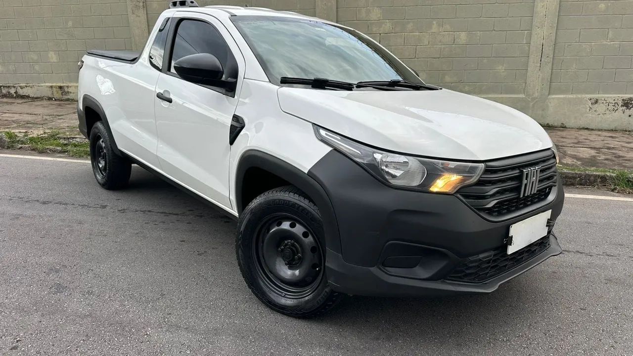 Fiat Strada Endurance 1.4 Flex 8V CS Plus 2023 - Foto 4