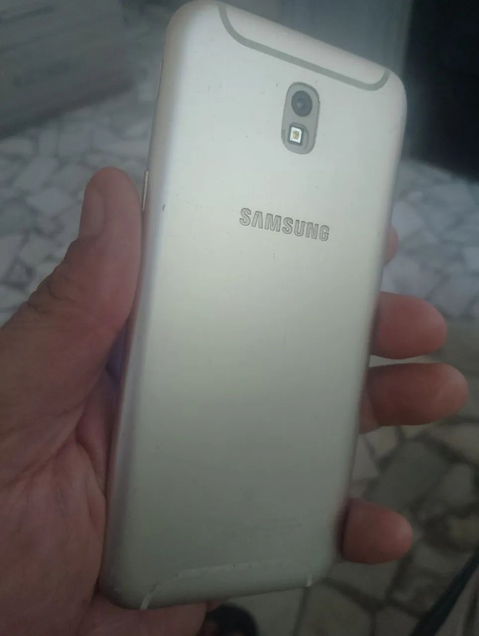 Celular Samsung Galaxy J5 pro com NFC 2 Chips desbloqueados  - Foto 4
