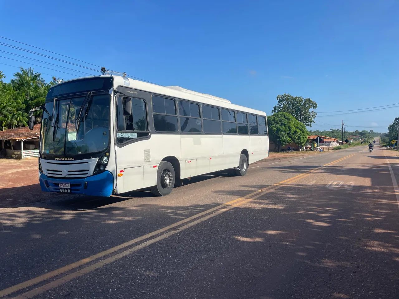 ÔNIBUS COM AR CONDICIONADO  - Foto 2