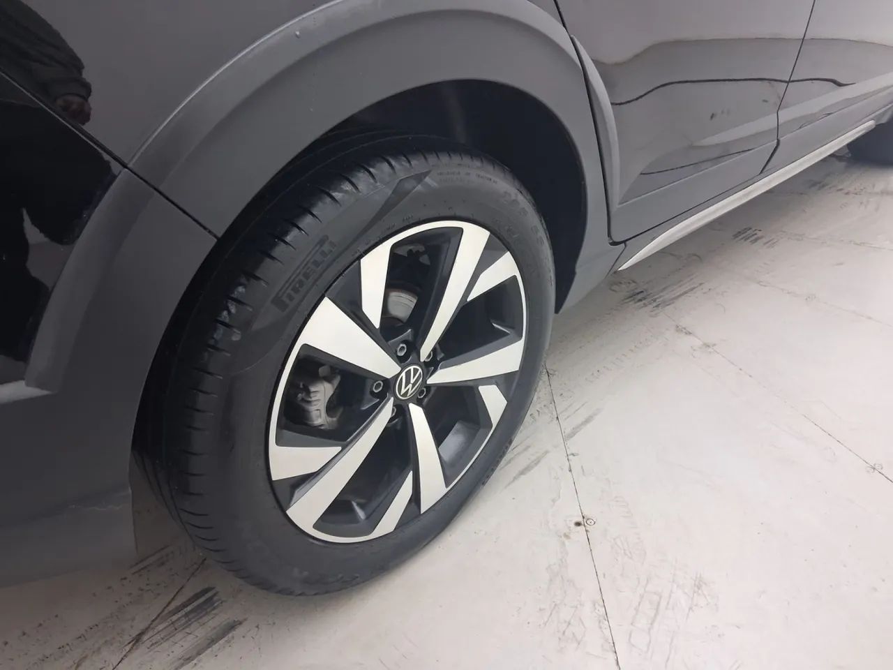 Volkswagen Nivus Highline 1.0 200 TSI Flex Aut., foto 14 de 18