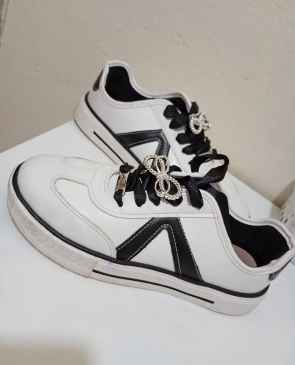 Tenis