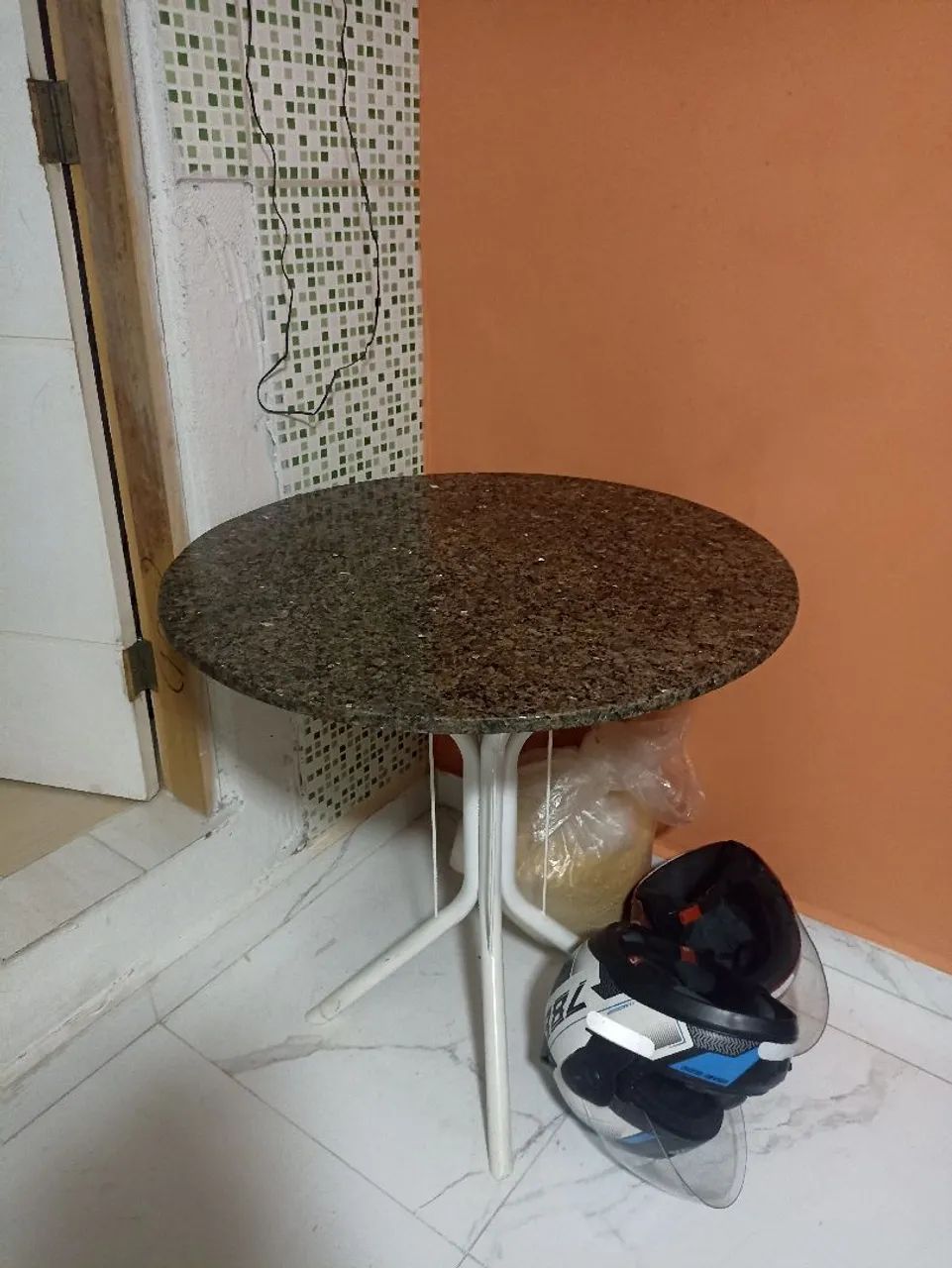 mesa de mármore 