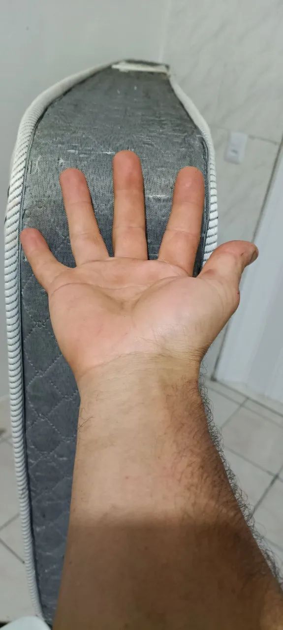 Vendo colchão para coluna bem conservado colchão muito bom para dormir - Foto 3