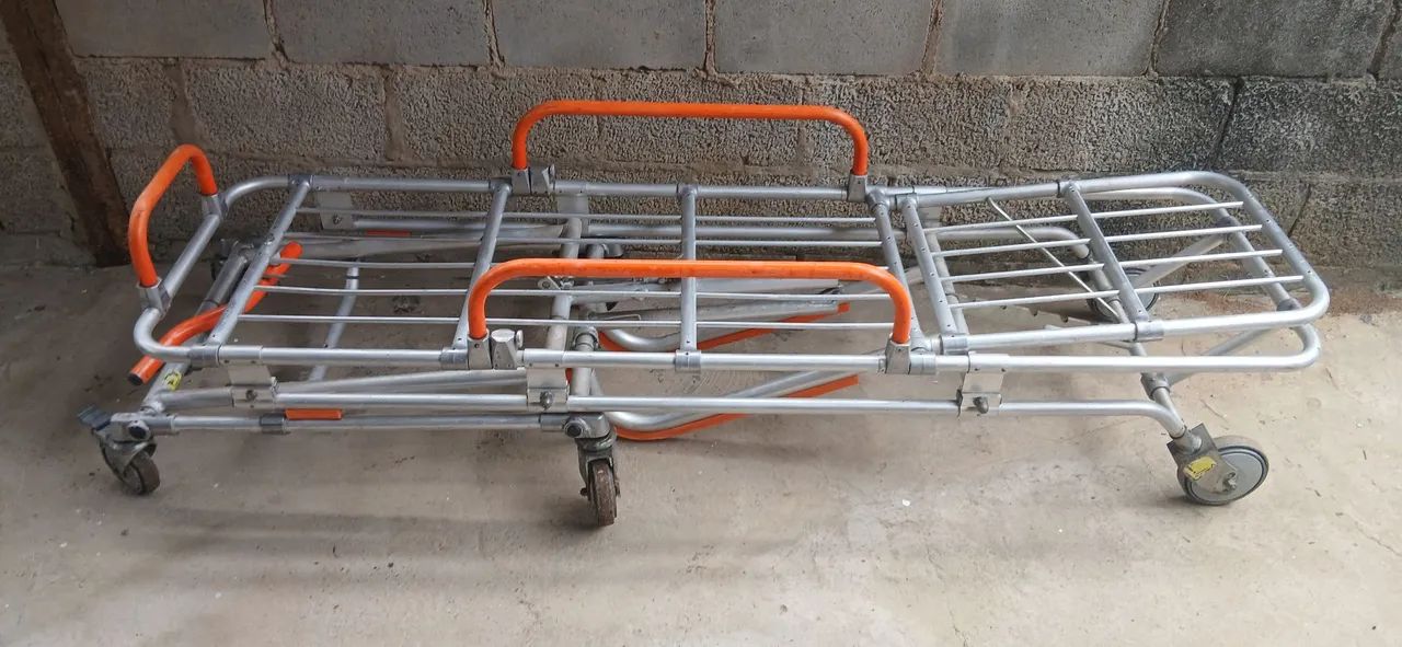 Maca retratil para ambulância  - Foto 4