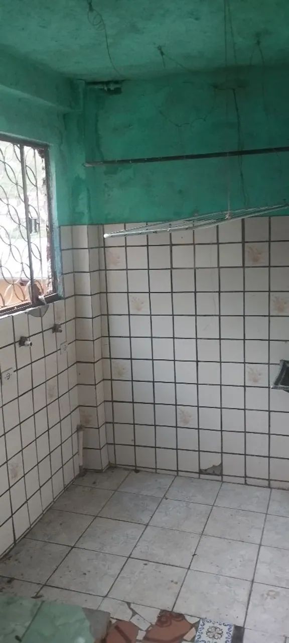 Oportunindade terreno com  kitnets embaixo com.possibilidades de fazer casa em cima  - Foto 4
