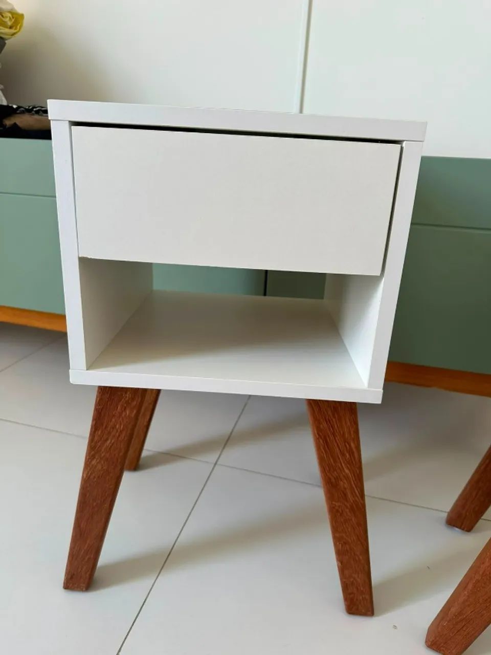 Mesa de cabeceira - Foto 2