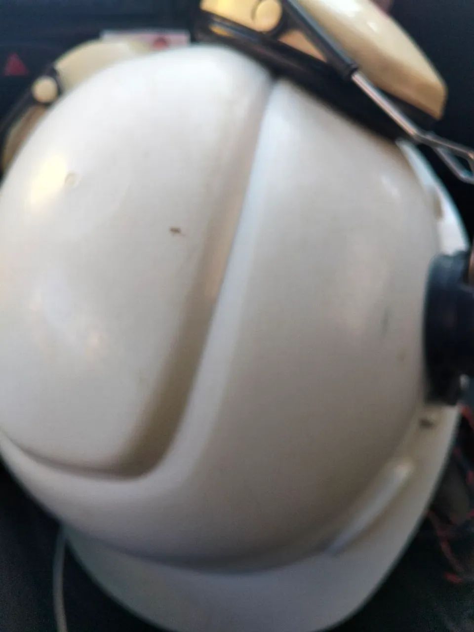 Capacete 3M com abafador 3M acoplado - Foto 4