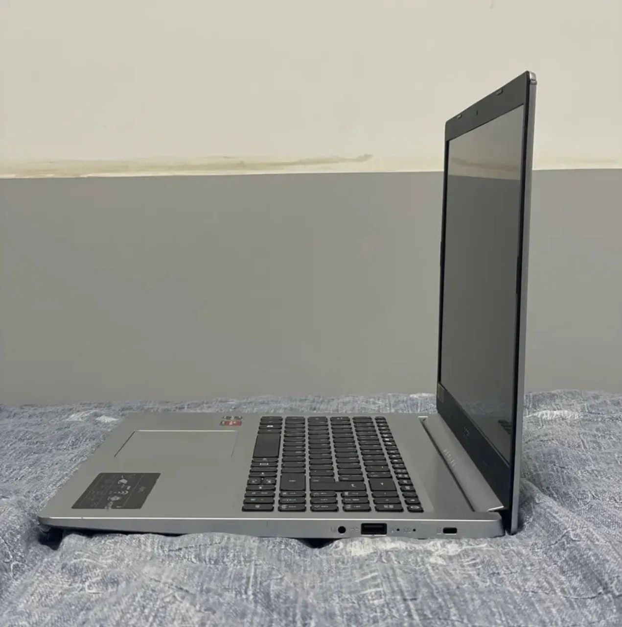 Notebook Acer Aspire 5 - Foto 4