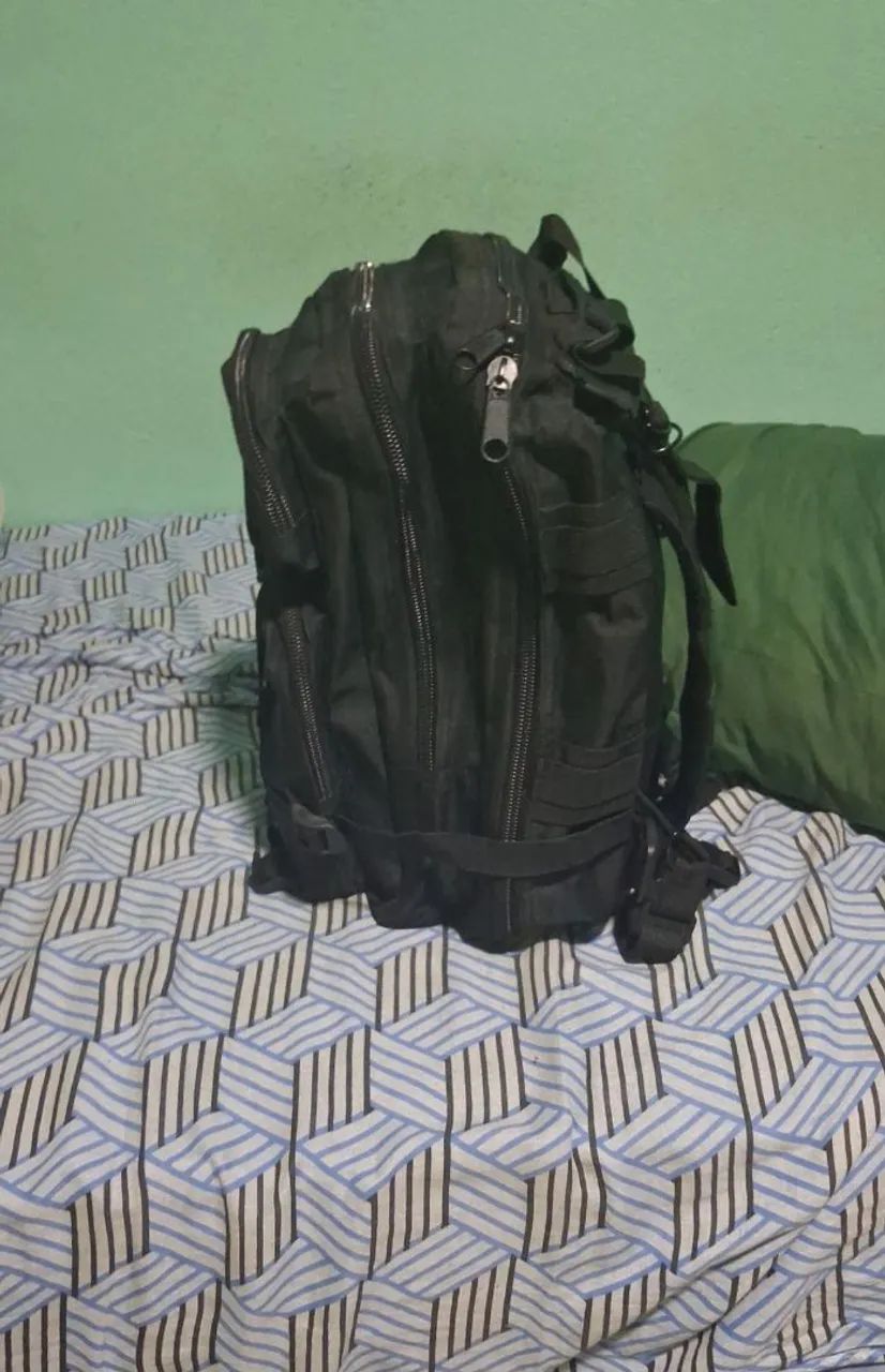 Mochila tática preta - Foto 2