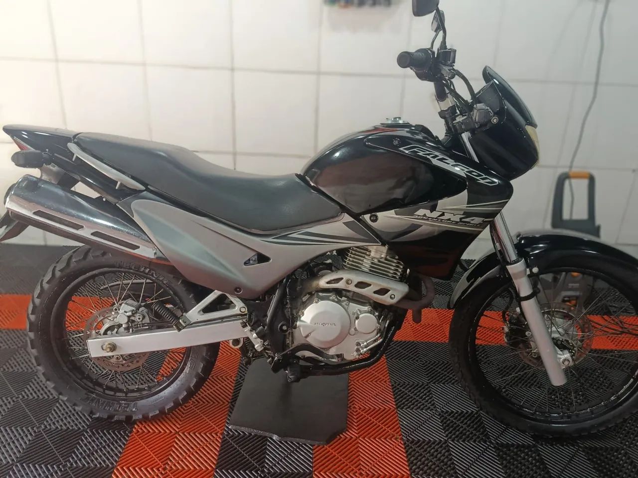 Falcon NX400 revisada 