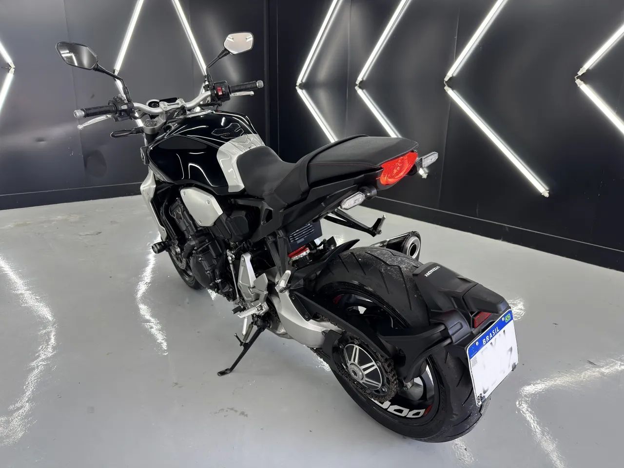 Honda Cb 1000r abs 2021 - Foto 7