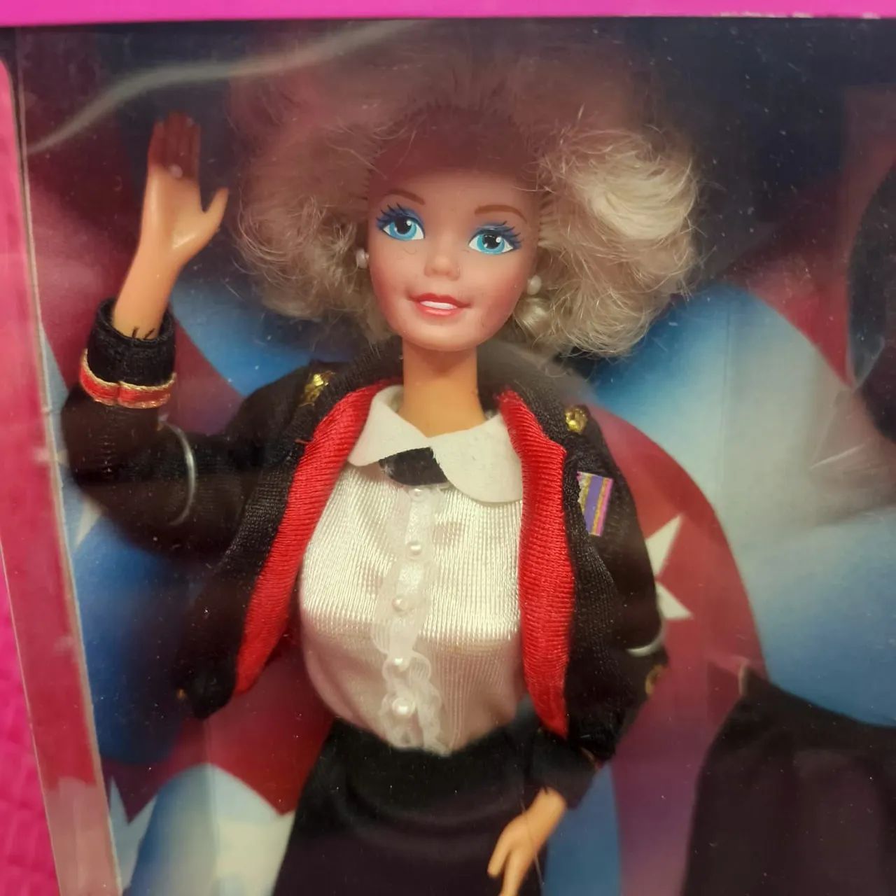 Army Barbie na caixa - Foto 2