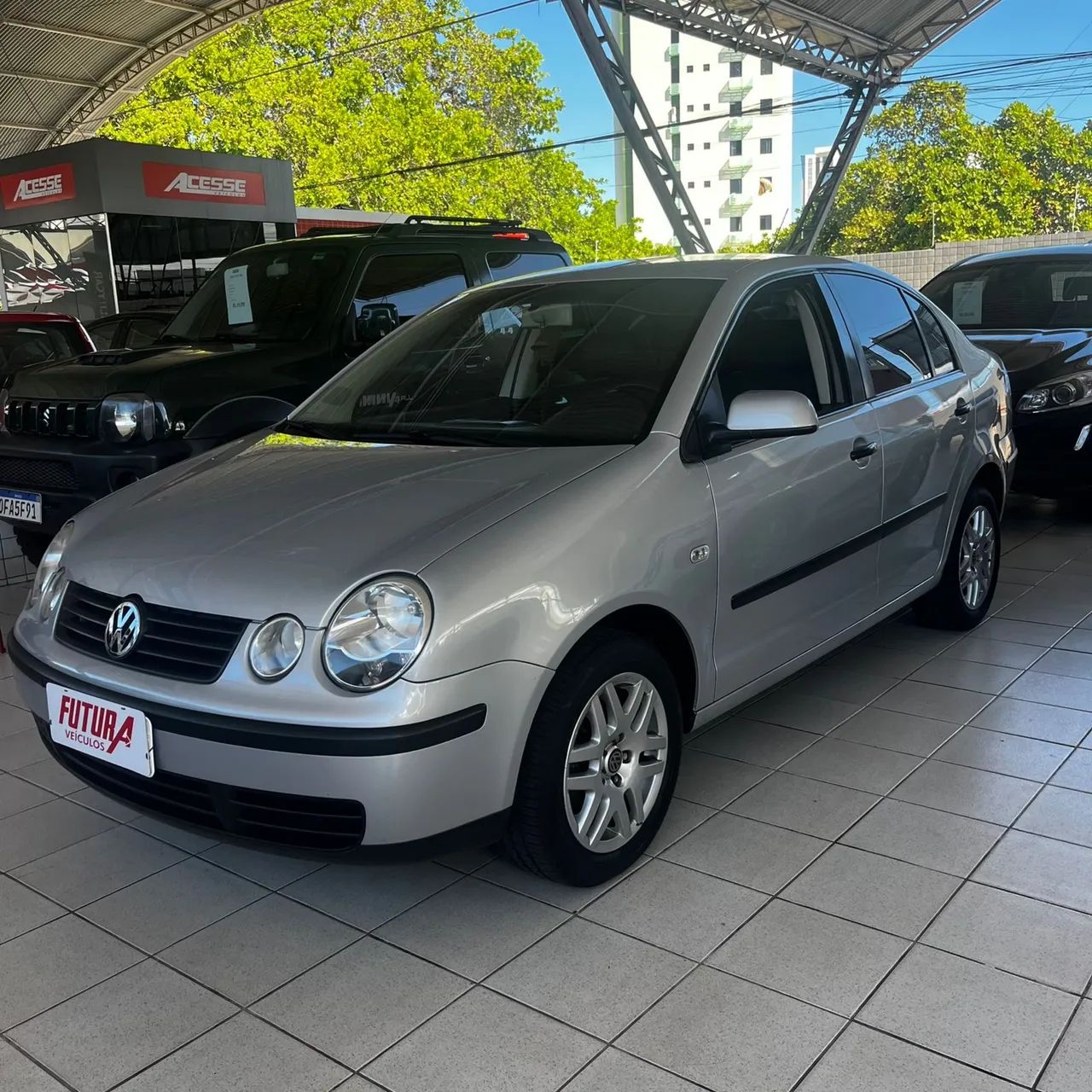 Volkswagen Polo Sedan 1.6 MI Total Flex 8V 4P 2005