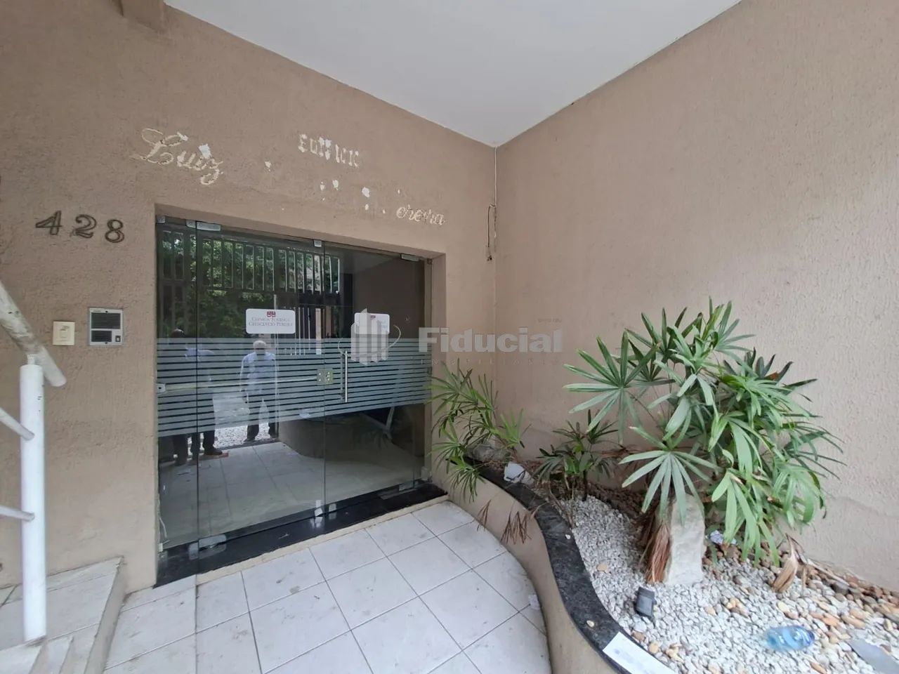 EXCELENTE OPORTUNIDADE! Prédio comercial à venda em localização privilegiada no Centro de  - Foto 2