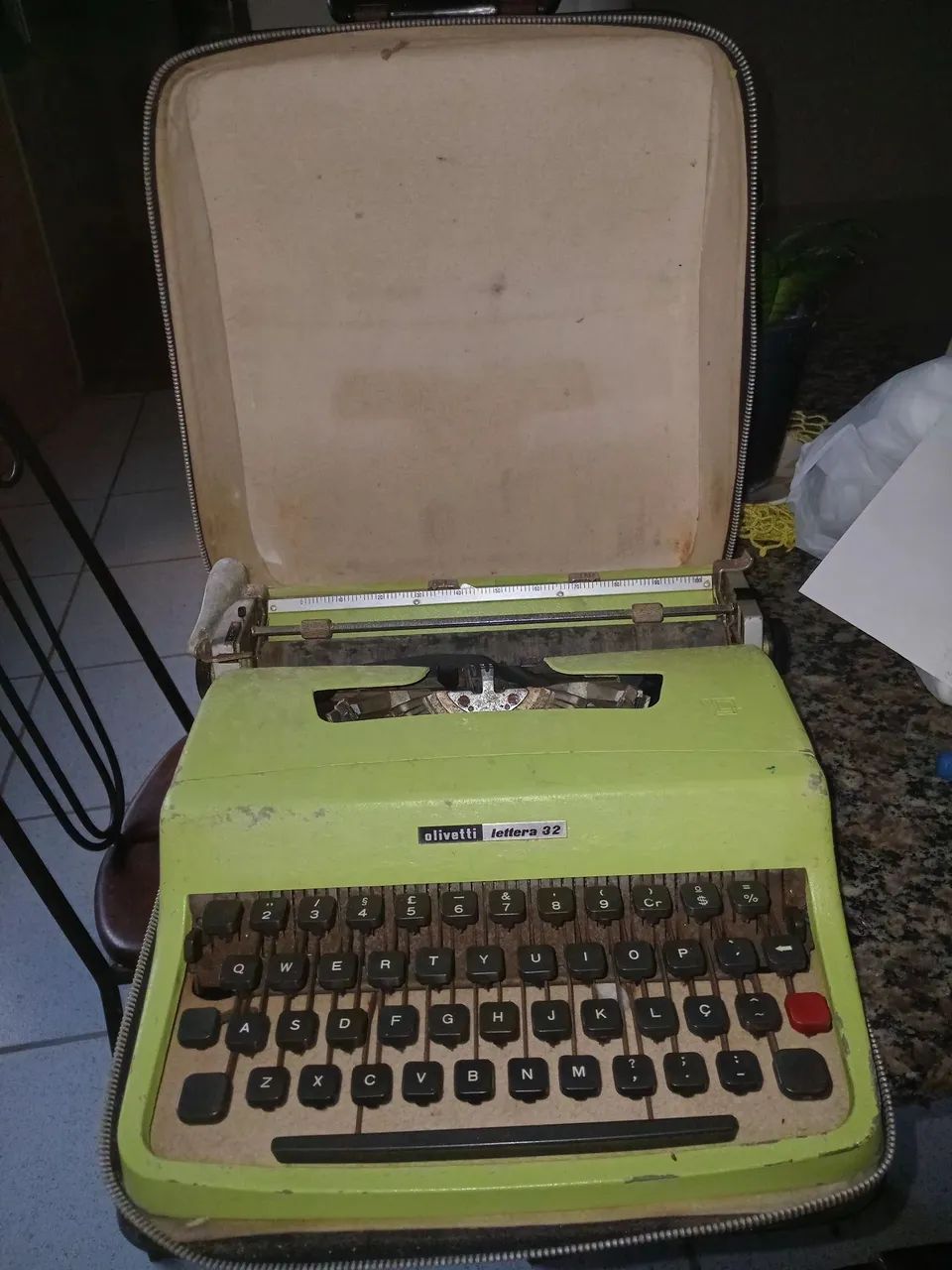 MAQUINA ESCREVER OLIVETTI - Foto 2