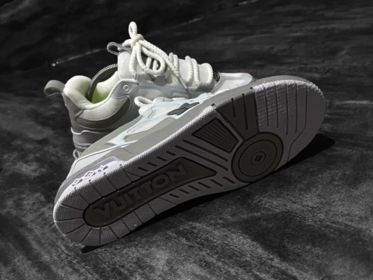 LOUIS VUITTON SKATE - Foto 4