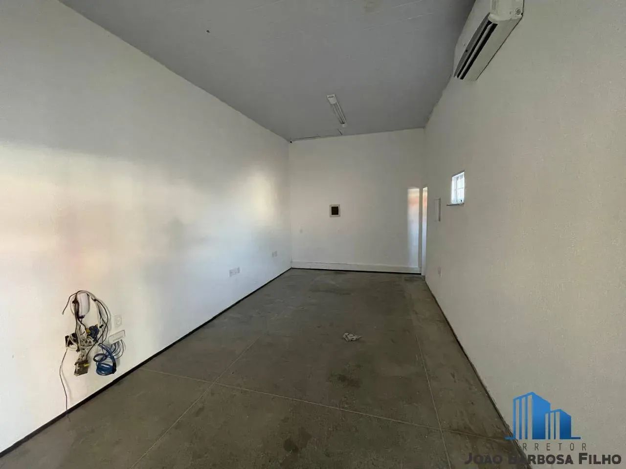 Terren na Sapiranga com 360m² e 93m² de área construída e usina solar. - Foto 3