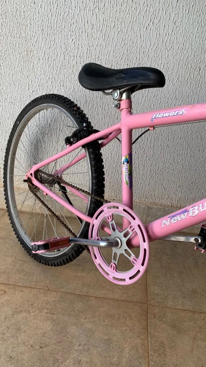 bicicleta - Aro 26 Rosa com cestinha - Semi nova - Foto 4