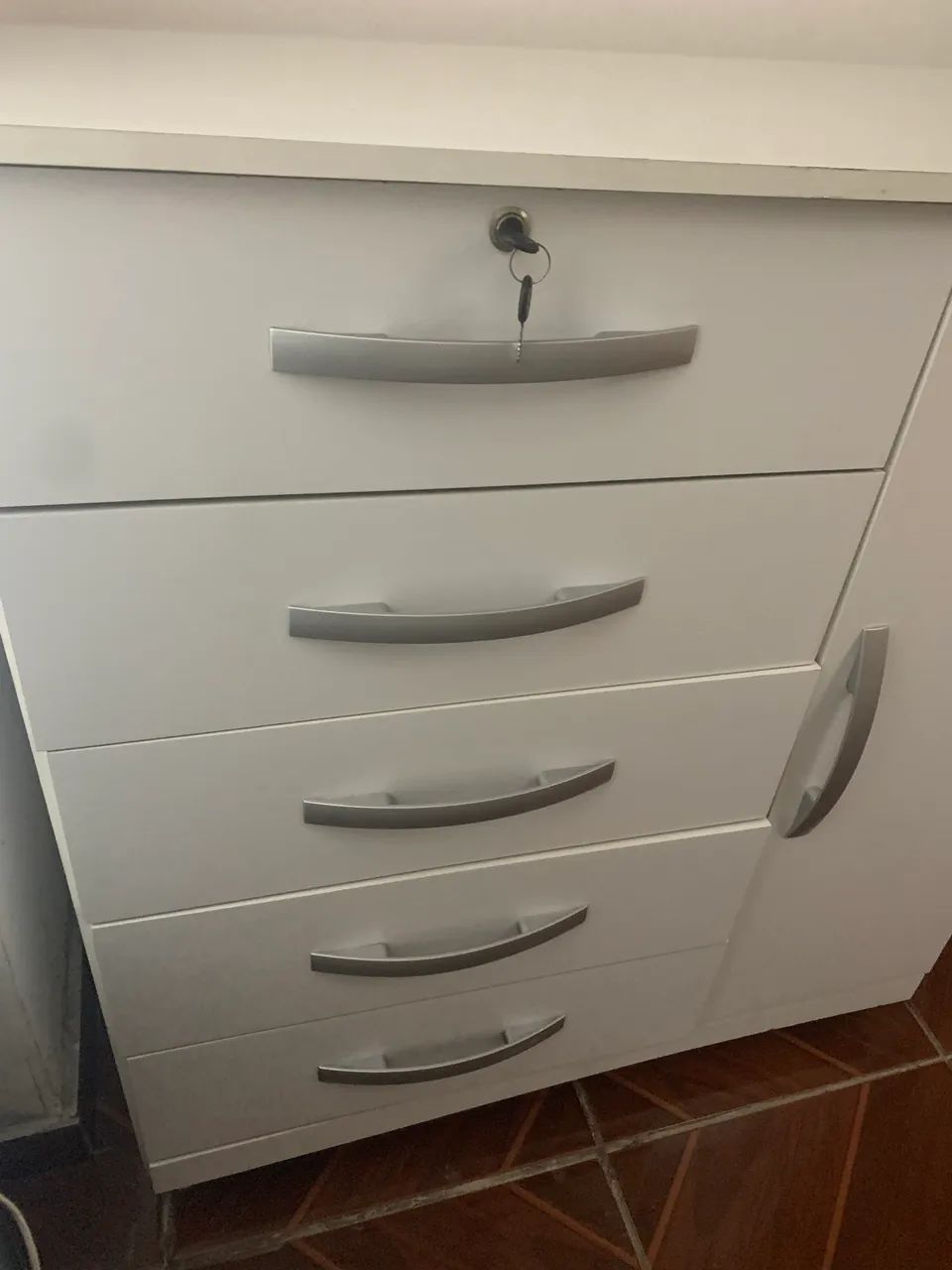 Cômoda com 5 gavetas - Foto 2
