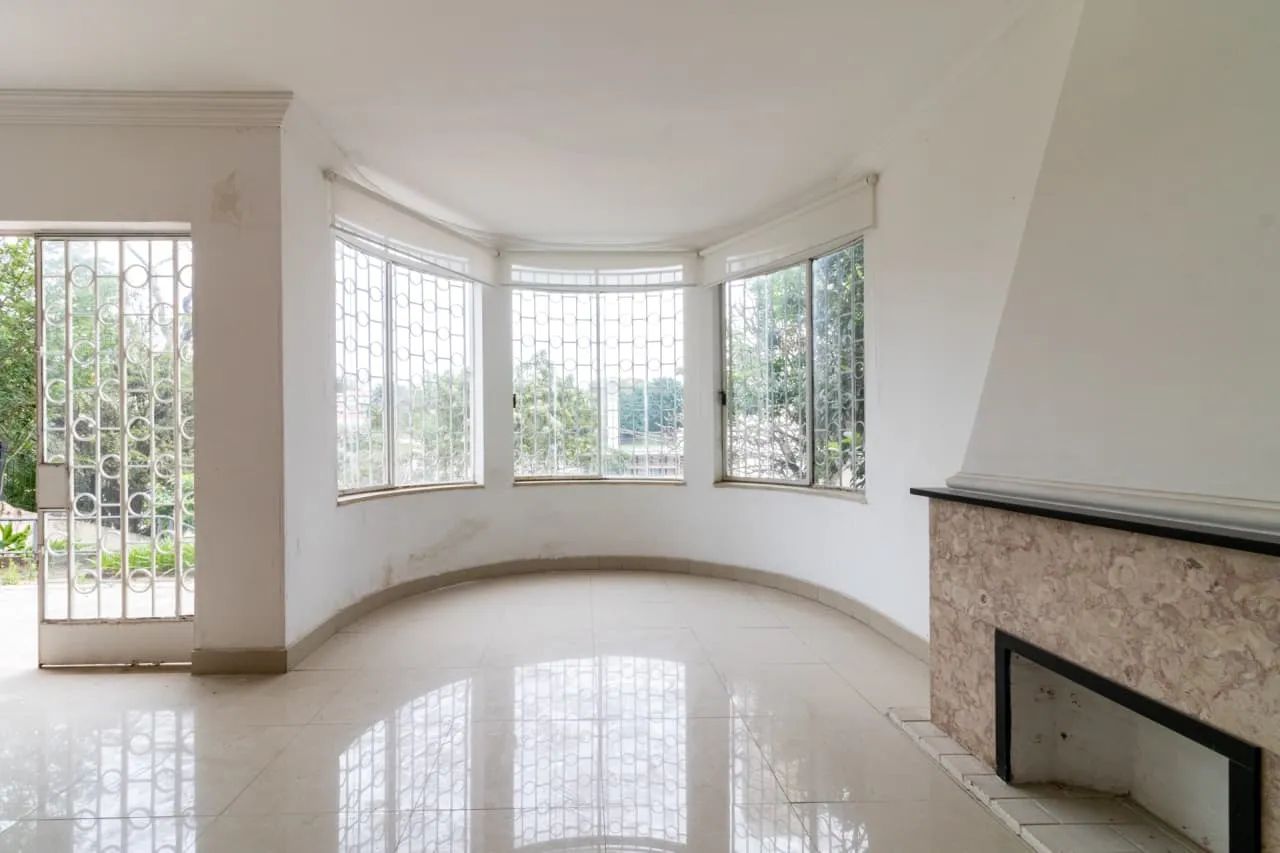 Casa comercial na Rua Itápolis, 703  420 m² - Foto 4