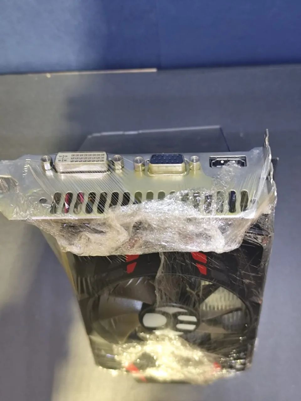 Placa de Video NVIDIA GeForce GT 740 - Foto 2