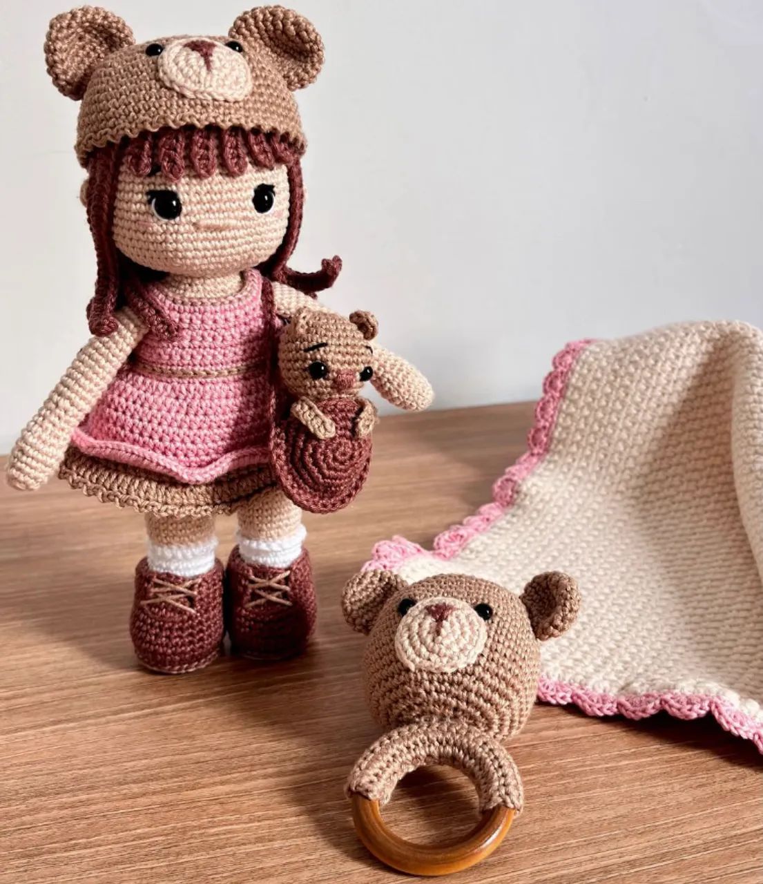 boneca de amigurumi - Foto 2