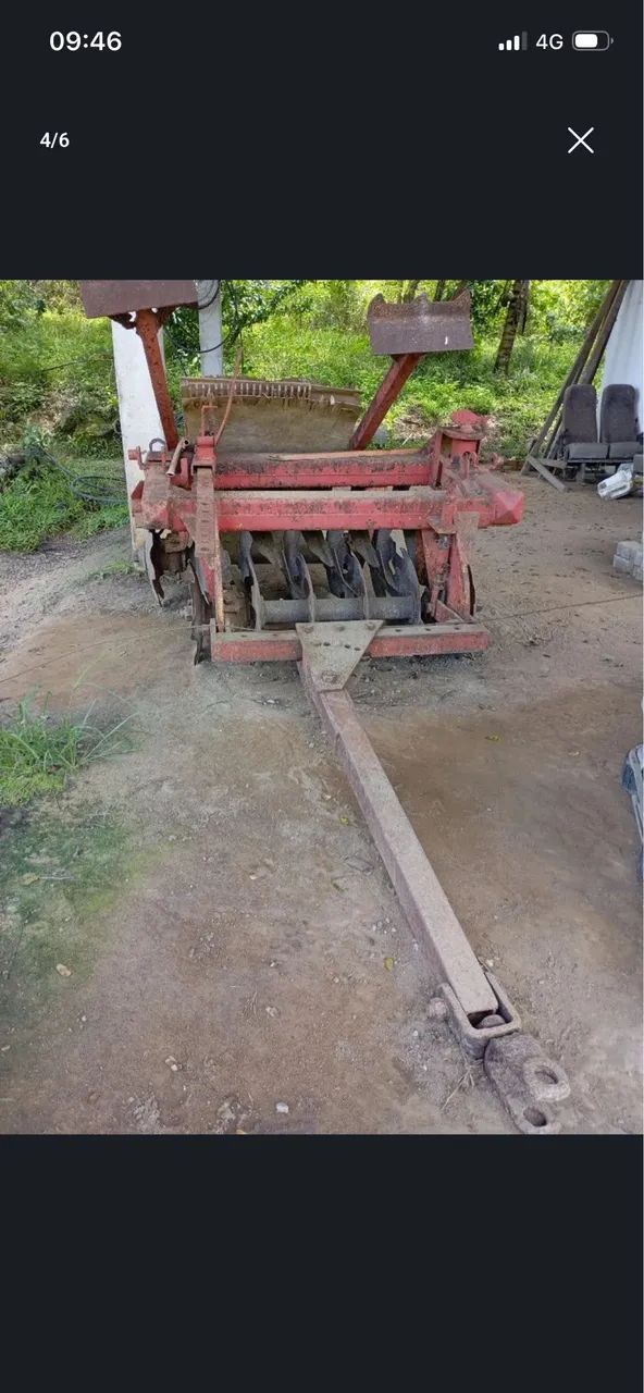 Vendo ou troco tudo ( Trator, grade e o Lada Niva.) por caminhonete  - Foto 3