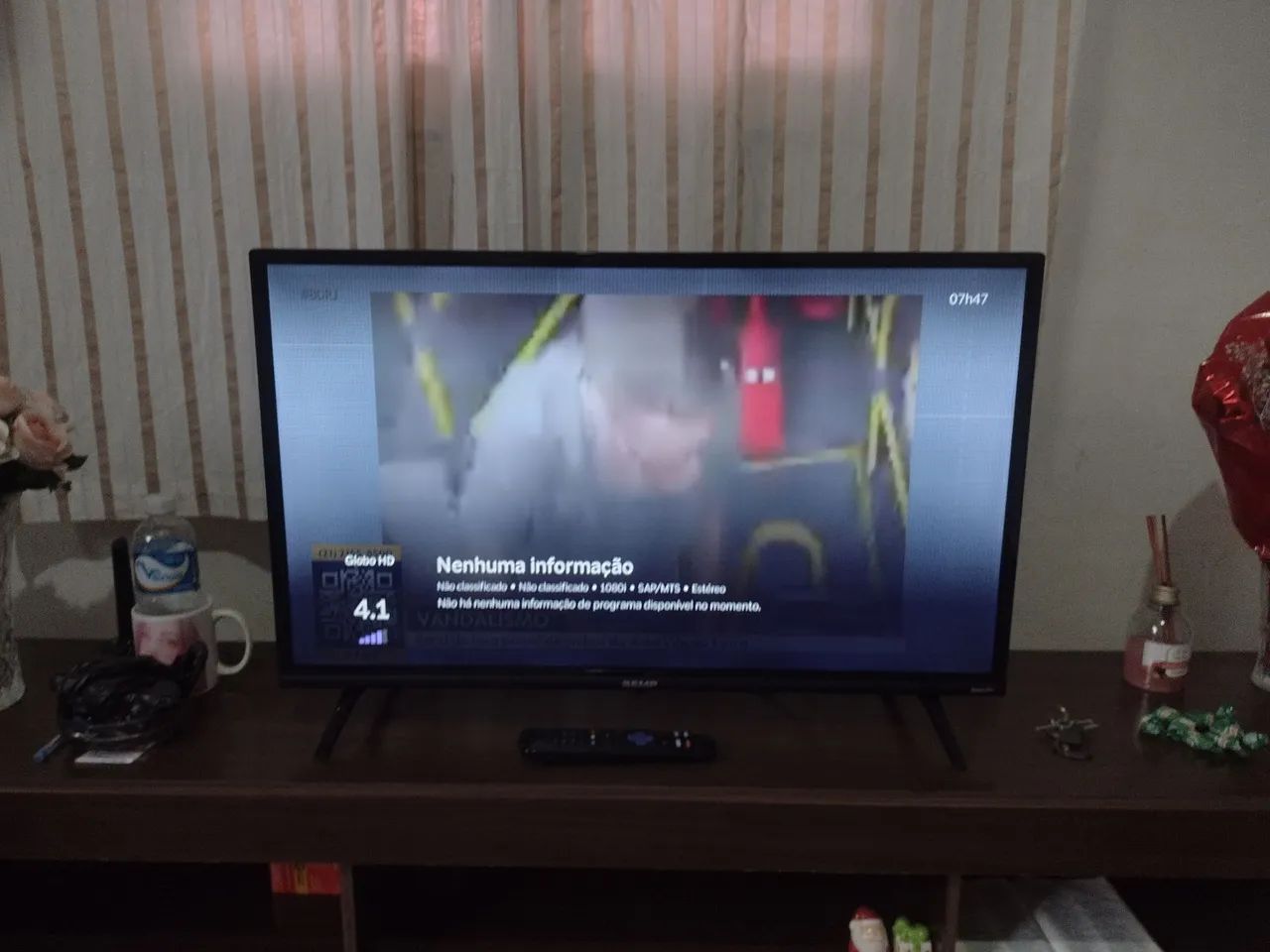 TV 32  LED POLEGADAS" SEMP" ROKU TV (Muito Nova) (ORIGINAL/Android) Wi-fi  completa - Foto 4