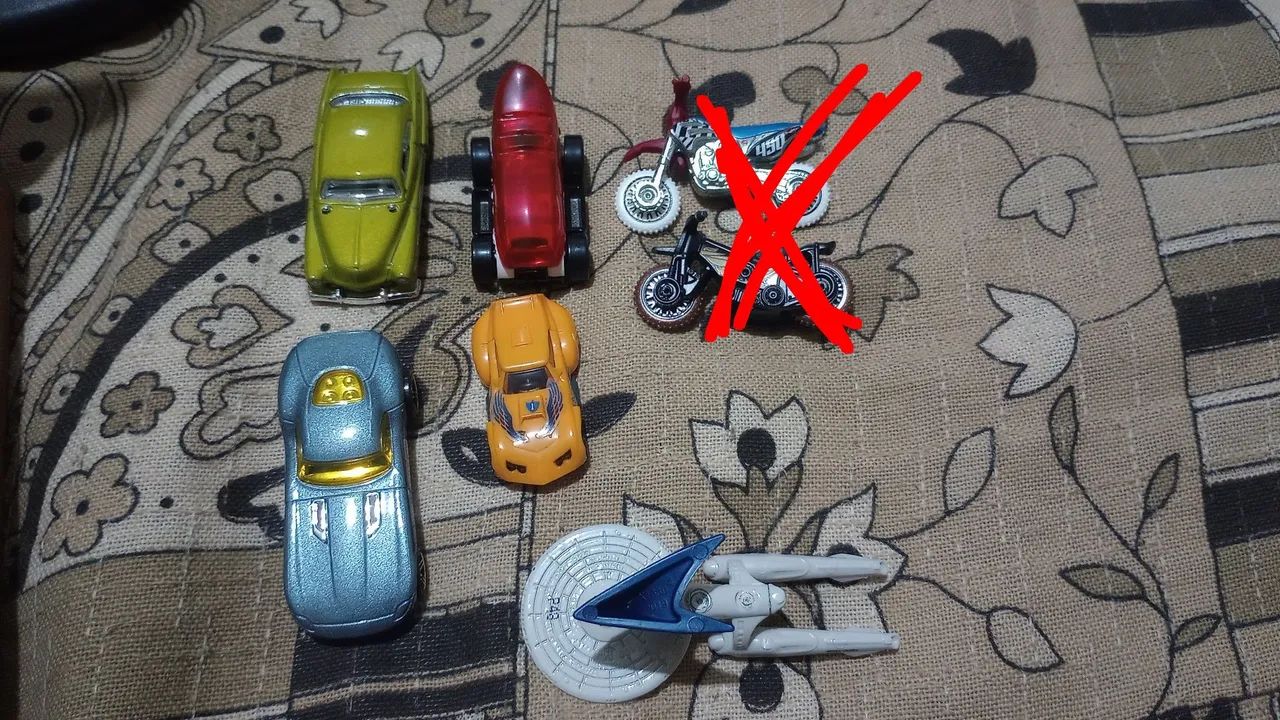 minis hot Wheels diversos  - Foto 3